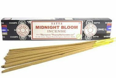 Благовония Satya  Midnight Bloom Полуночное цветение  20 аромапалочек